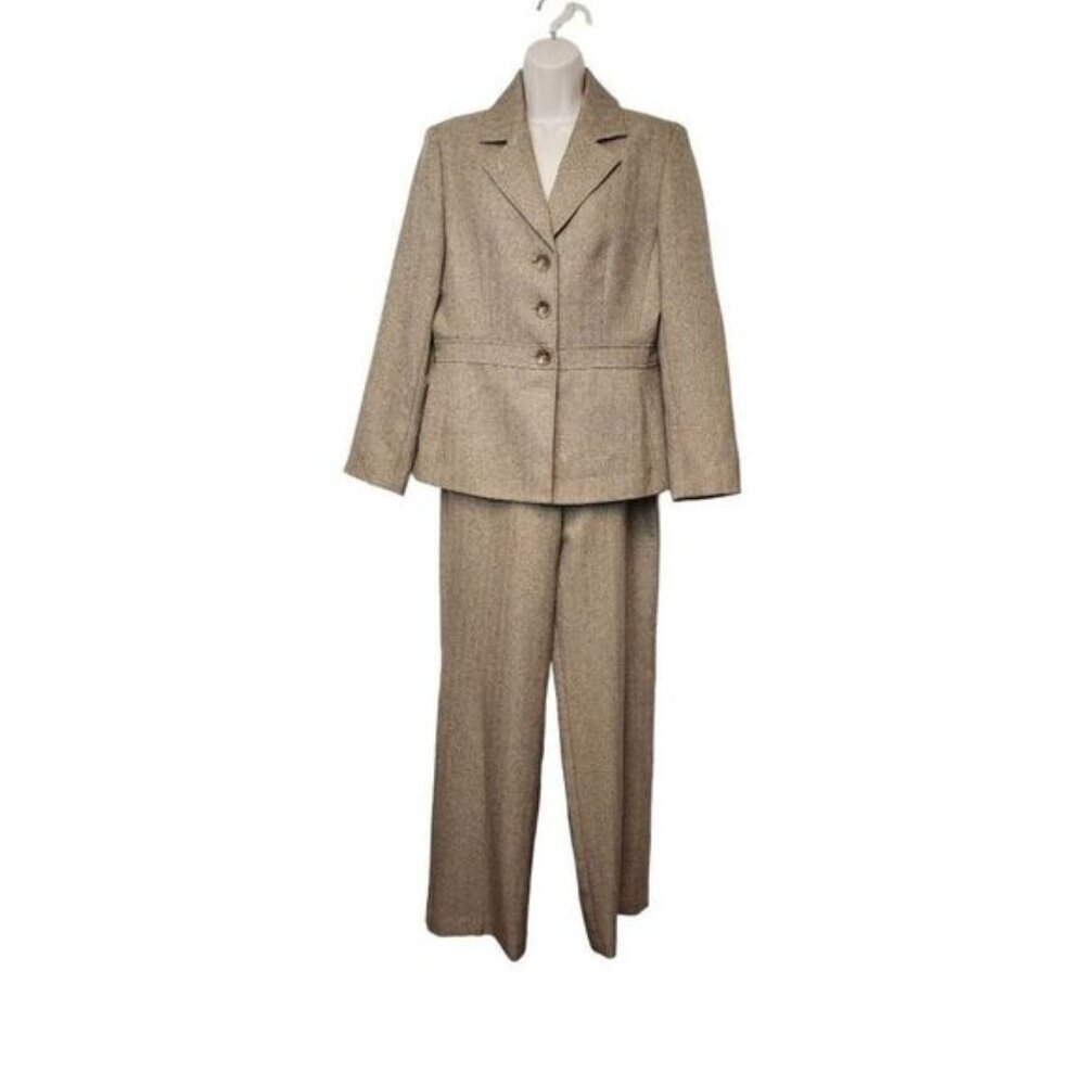 Le Suit 2 Piece Pants Suit Size 10 Color Brown.